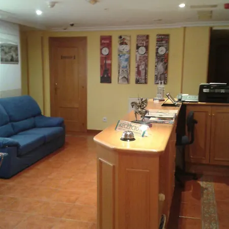 Campus 2* Burgo